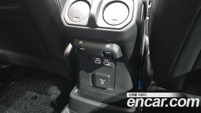 Jeep Wrangler 2022 — ფოტო 5/32