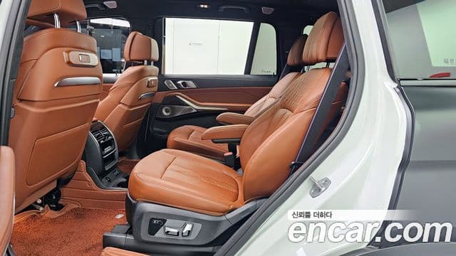 BMW X7 2024 — Şəkil 7/20