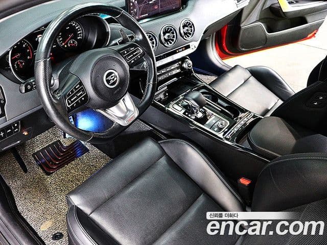Kia Stinger 2021 — Şəkil 11/20