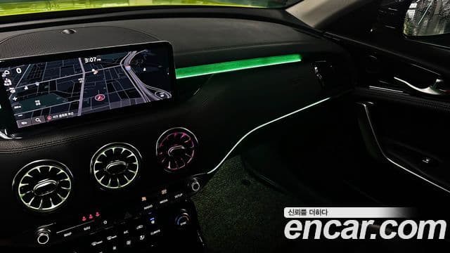 Kia Stinger 2021 — фото 17 из 20