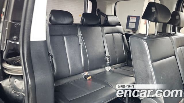 Hyundai Staria 2023 — ფოტო 12/20