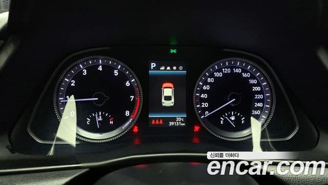 Hyundai Sonata 2022 — ფოტო 8/20