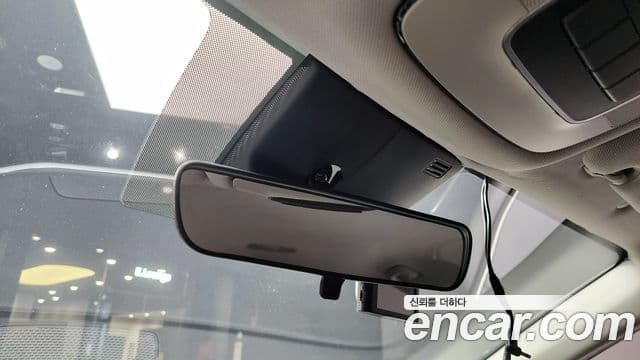 Hyundai Sonata Hybrid 2022 — Photo 2/31