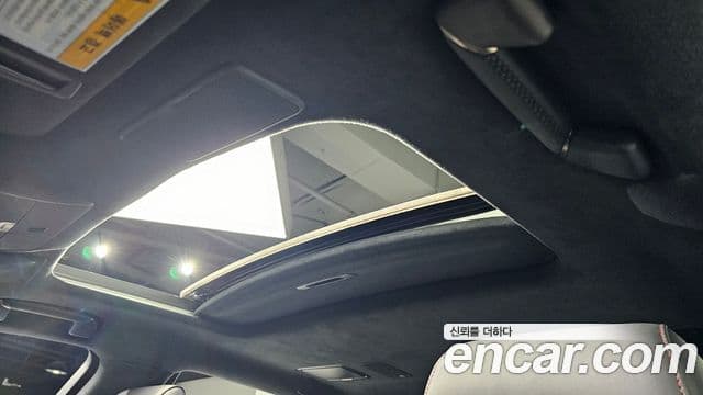 Lexus LS500h 2019 — ფოტო 25/35