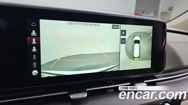 Kia Carnival 2022 — ფოტო 15/20