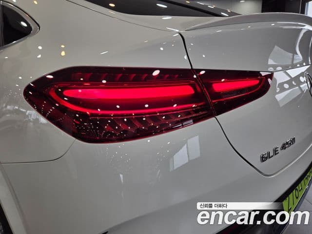 Mercedes-Benz GLE-Class 2025 — Şəkil 7/19