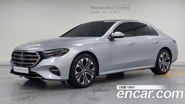 Mercedes-Benz E-Class 2025 — Фото 9/17