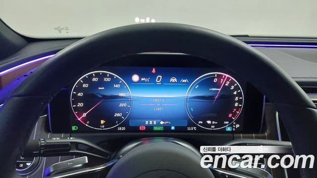Mercedes-Benz E-Class 2025 — Фото 6/17
