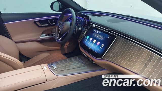 Mercedes-Benz E-Class 2025 — Фото 7/17
