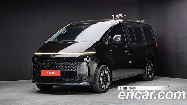 Hyundai Staria 2025 — Şəkil 1/20