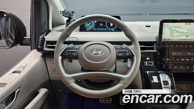 Hyundai Staria 2025 — Şəkil 13/20