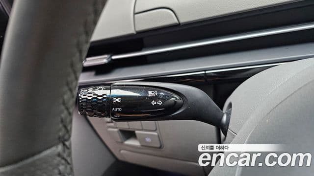 Hyundai Staria 2025 — Photo 3/34