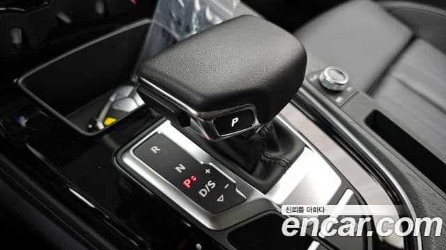 Audi A4 2023 — Şəkil 9/20