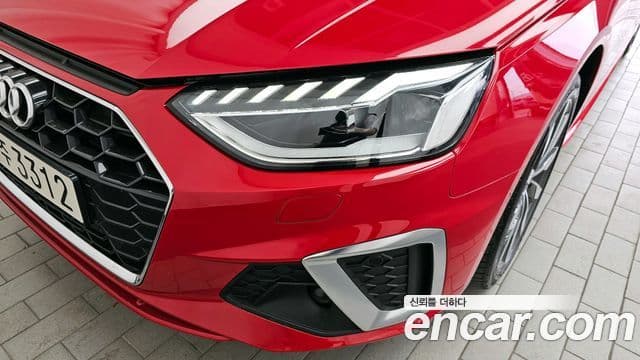 Audi A4 2023 — Şəkil 12/35