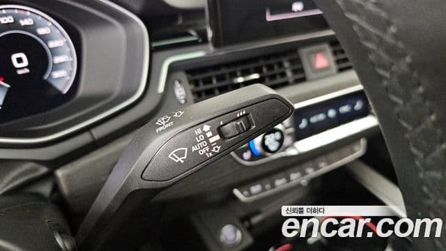 Audi A4 2023 — Şəkil 26/35