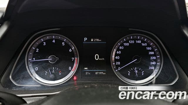Hyundai Sonata 2022 — Фото 8/20