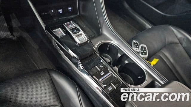 Hyundai Sonata 2022 — Фото 9/20