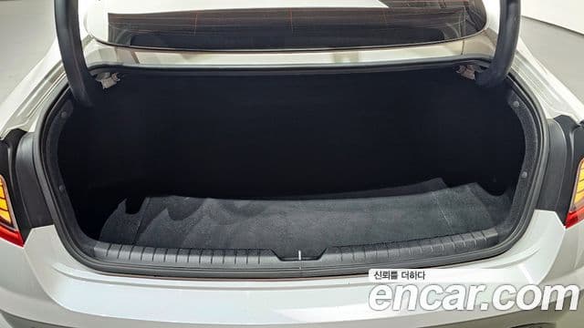 Hyundai Sonata 2022 — Фото 20/20