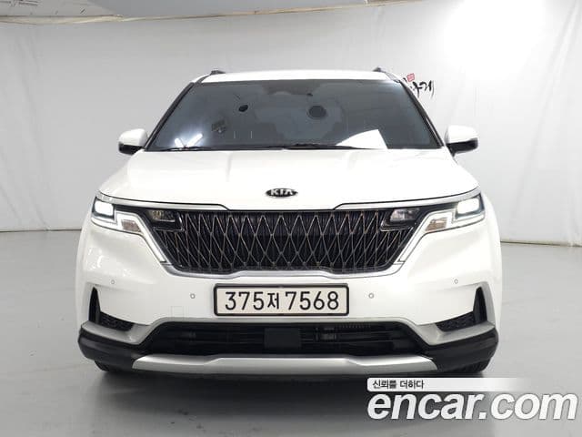 Kia Carnival 2021 — Фото 1/20