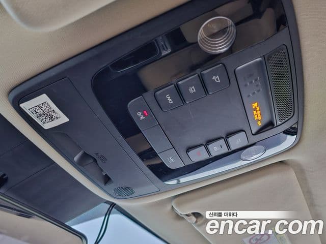 Kia Carnival 2021 — Фото 15/20
