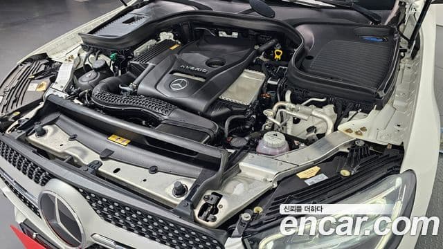 Mercedes-Benz GLC-Class 2020 — Şəkil 6/20