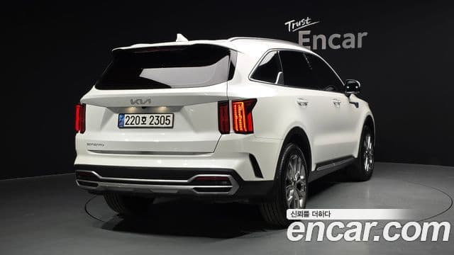 Kia Sorento 2023 — Şəkil 2/20