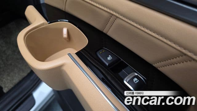Kia Sorento 2023 — Şəkil 18/20