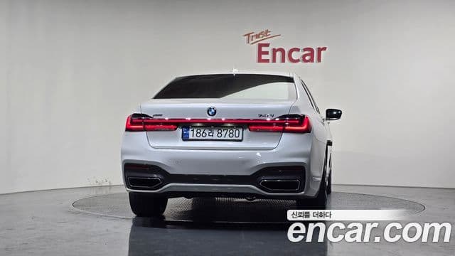 BMW 7 Series 2020 — ფოტო 4/20