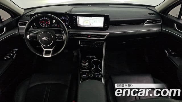 Kia K5 2021 — ფოტო 7/20