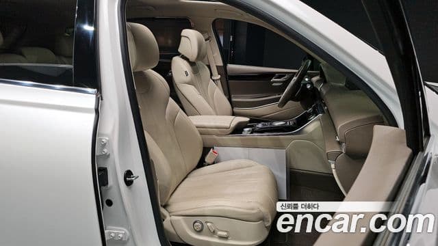 Genesis GV80 2022 — ფოტო 12/20