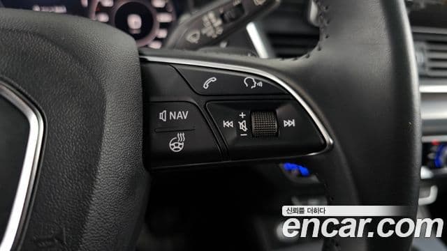 Audi Q5 2020 — Photo 31/34