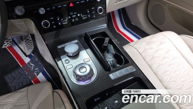 Genesis Electrified G80 2024 — Şəkil 9/20