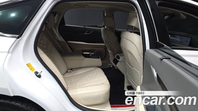 Genesis Electrified G80 2024 — Şəkil 12/20