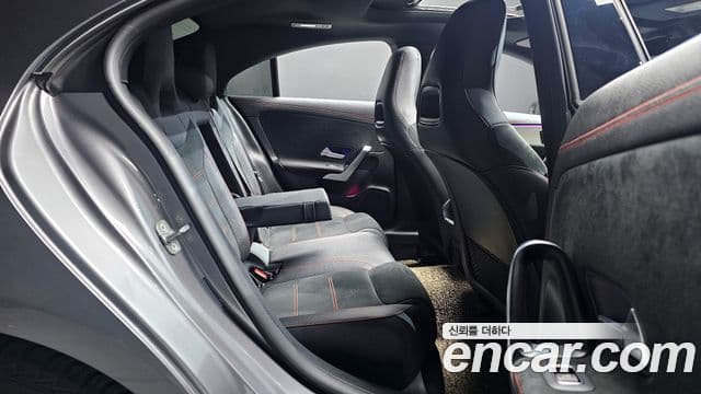 Mercedes-Benz CLA-Class 2023 — Фото 11/20