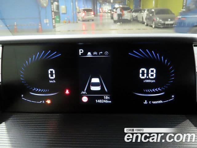 Hyundai Staria 2021 — фото 4 из 20