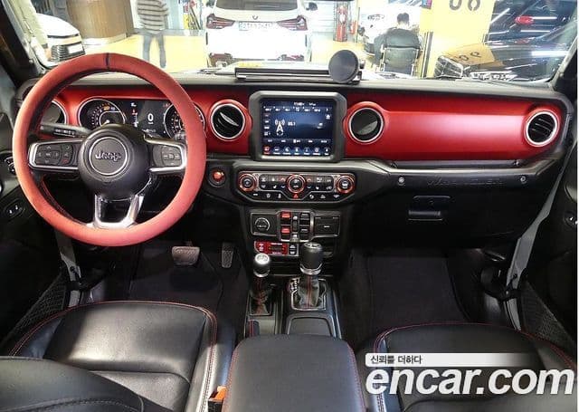 Jeep Wrangler 2023 — Şəkil 6/20
