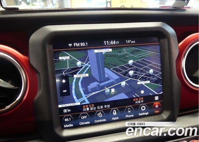 Jeep Wrangler 2023 — Şəkil 18/20