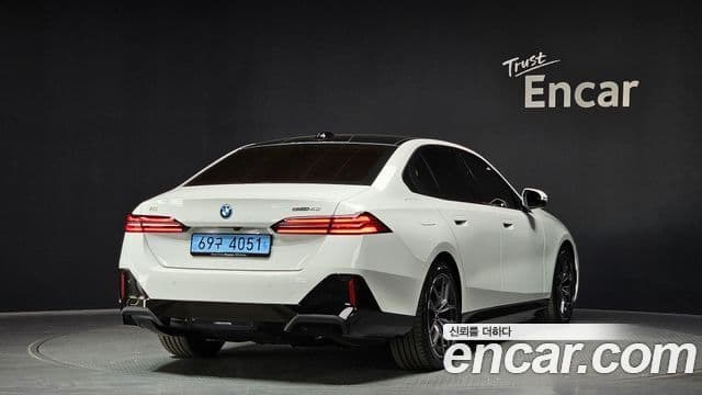 BMW i5 2026 — ფოტო 4/20