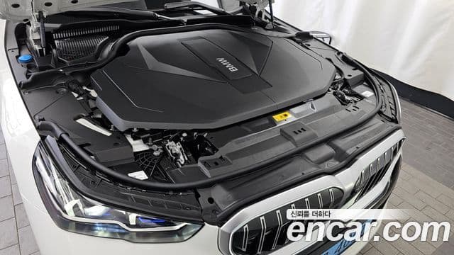 BMW i5 2026 — ფოტო 17/20