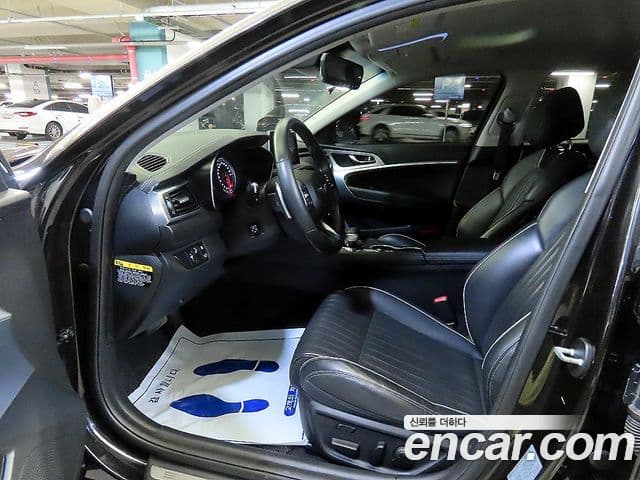 Genesis G70 2019 — Şəkil 8/20