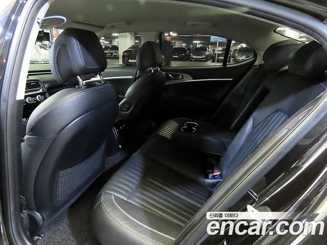 Genesis G70 2019 — Şəkil 17/20