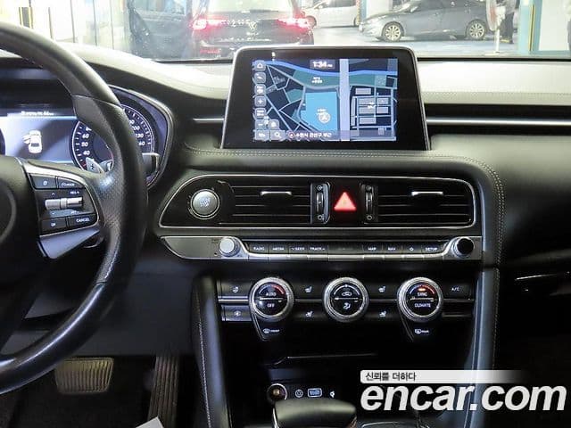Genesis G70 2019 — Şəkil 19/20