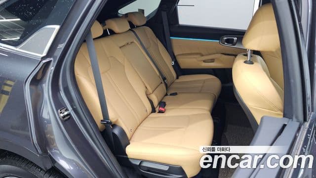 Kia Sorento 2021 — Фото 12/20