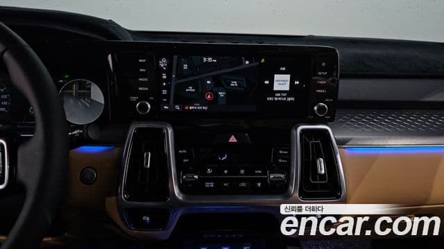Kia Sorento 2021 — Фото 15/20