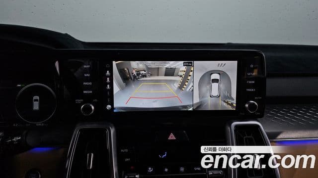 Kia Sorento 2021 — Фото 16/20