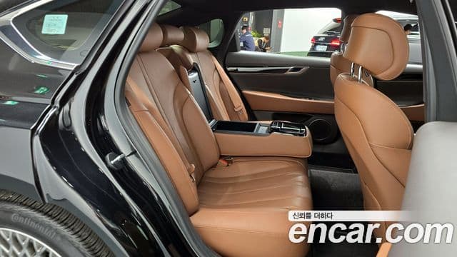 Genesis Electrified G80 2022 — Şəkil 11/20