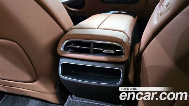 Genesis G80 2022 — Photo 36/36