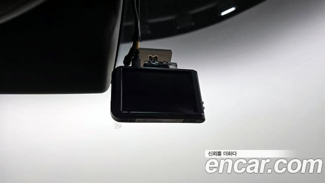 Genesis G80 2022 — Photo 22/36