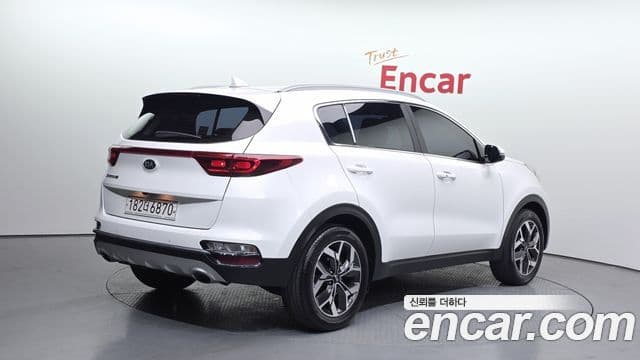 Kia Sportage The Bold 2021 — Şəkil 11/20
