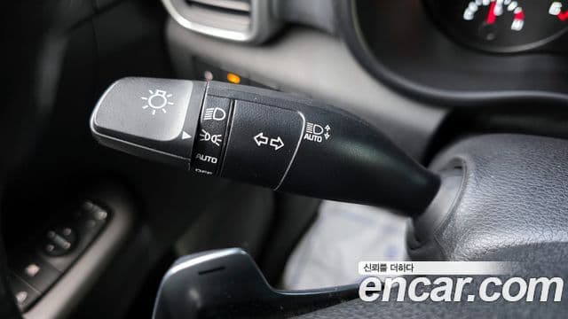 Kia Sportage The Bold 2021 — Şəkil 13/20